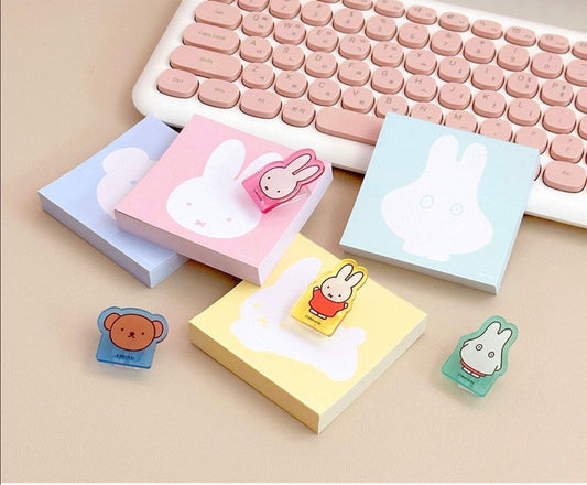 Miffy Acrylic Clip & Memopad